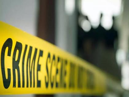 Two bodies found on railway tracks in Ratnagiri | रत्नागिरीत रेल्वे रुळावर सापडले दोन मृतदेह, एकाची ओळख पटली Two bodies found on railway tracks in Ratnagiri | रत्नागिरीत रेल्वे रुळावर सापडले दोन मृतदेह, एकाची ओळख पटली