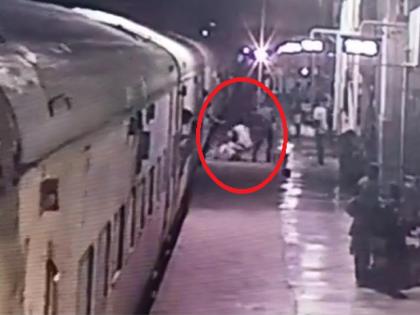 RPF jawans ran like gods; The youth went under the train saved by Jawan in Nanded | Video: आरपीएफ जवान देवासारखा धावला; युवक रेल्वेखाली जाणार तोच ओढून जीव वाचवला