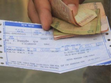 A racket involved in black marketing of railway tickets has been busted in the state, with connections to the notorious Thakur gang in Mumbai. | राज्यात रेल्वे तिकिटांचा काळाबाजार करणाऱ्या रॅकेटचा पर्दाफाश, मुंबईतील कुख्यात ठाकूर गँगचेही कनेक्शन A racket involved in black marketing of railway tickets has been busted in the state, with connections to the notorious Thakur gang in Mumbai. | राज्यात रेल्वे तिकिटांचा काळाबाजार करणाऱ्या रॅकेटचा पर्दाफाश, मुंबईतील कुख्यात ठाकूर गँगचेही कनेक्शन