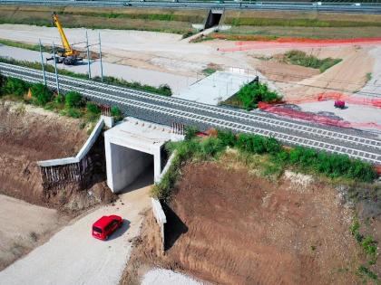 Kinwatkar's traffic jam will be resolved; Railway underpass will be open to traffic in September | किनवटकरांची वाहतूक कोंडी फुटणार; रेल्वे अंडरपास सप्टेंबरमध्ये होईल वाहतुकीस खुला Kinwatkar's traffic jam will be resolved; Railway underpass will be open to traffic in September | किनवटकरांची वाहतूक कोंडी फुटणार; रेल्वे अंडरपास सप्टेंबरमध्ये होईल वाहतुकीस खुला