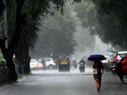 The heat of the sun by day and the arrival of Varunaraja in the evening; Heavy rain in Pune | Rain In Pune: दिवसा उन्हाच्या झळा अन् सायंकाळी वरुणराजाचे आगमन; पुण्यात मुसळधार पाऊस