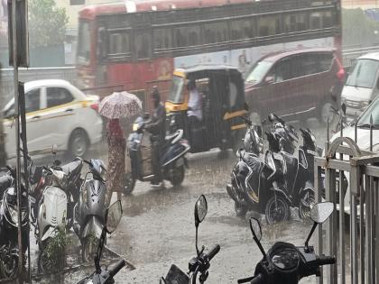 Heavy rain begins in Pune with thunder Roads again form rivers | Pune Rain: पुण्यात ढगांच्या गडगडाटासहित मुसळधार पावसाला सुरुवात; रस्त्यांना पुन्हा नद्यांचे स्वरूप