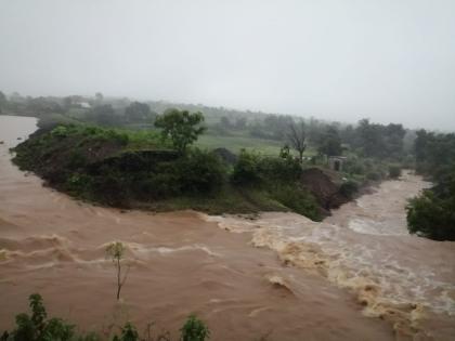 Cloudy rain in Machhindra Gad area; Excessive damage to harvested crops | मच्छिंद्र गड परिसरात ढगफुटी सदृश पाऊस; काढणीस आलेल्या पिकांचे अतोनात नुकसान