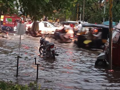 struggle in Latur city in first rains; Ex-officers, corporators do not owe? | पहिल्याच पावसात लातूर शहरात तारांबळ; माजी पदाधिकारी, नगरसेवकांना देणे-घेणे नाही का ?