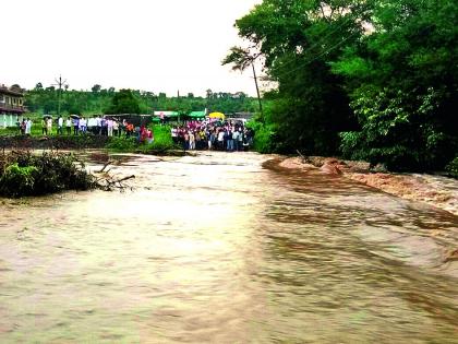 Crop damage to crops! | पावसाने पिकांचे नुकसान! 