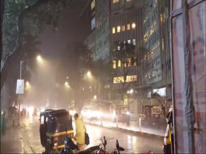 Sudden rain in Mumbai, Thane, Navi Mumbai on Diwali | दिवाळीच्या खरेदीवर फिरलं पाणी; मुंबई, ठाणे, नवी मुंबईत अचानक पावसाची हजेरी