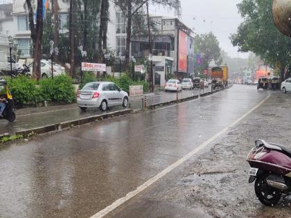 Lonavala receives 110 mm of rainfall in 24 hours | मुसळधार पावसानं लोणावळ्यातील भुशी धरण ओव्हर फ्लो; संततधार कायम 