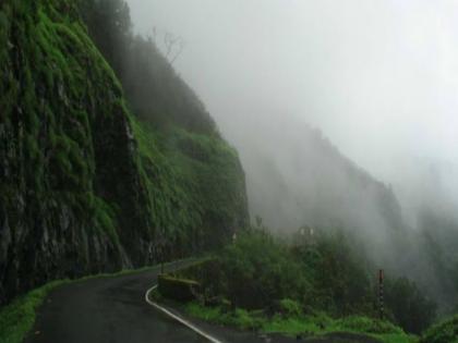 Heavy rain forecast in some parts of Pune Nashik Satara and Vidarbha in the next 24 hours | पुणे, नाशिक, सातारा आणि विदर्भातील काही भागात येत्या २४ तासात मुसळधार पावसाचा अंदाज