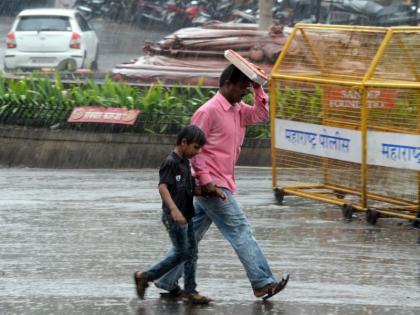 'Dhar' thrust into Nashik with tremors; 19.3 mm of rainfall from five to eight in the evening | विजांचा कडकडाटासह नाशिकमध्ये जोर ‘धार’; संध्याकाळी पाचपासून आठ वाजेपर्यंत १९.३मि.मि पाऊस