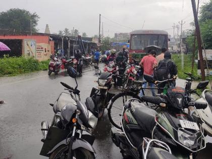 warning of heavy rain even today raigad palghar orange alert | रायगड, पालघरला ऑरेंज अलर्ट; आजही जोरदार पावसाचा इशारा