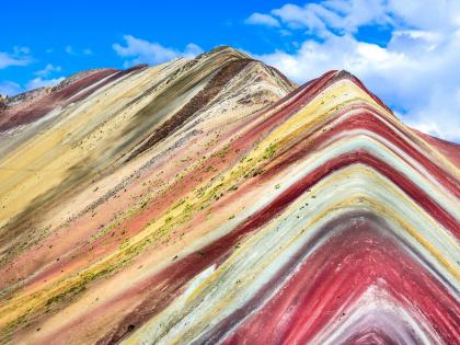 5 of most colourful places in the world you need to visit | जगातली ५ सर्वात कलरफूल ठिकाणं, हे रंगांसोबत आयुष्यही एकदा करावं रंगीत!