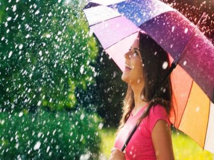 These are the beneficial benefits of rain water! | 'हे' आहेत पावसाच्या पाण्याचे आरोग्यदायी फायदे!