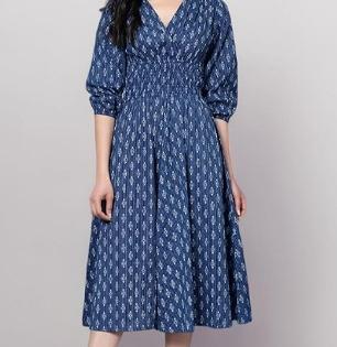 Monsoon Office Wear : पावसाळ्यात ऑफिससाठी वापरा ६ सुंदर ड्रेस, पावसात भिजलात तरी नो टेंशन!