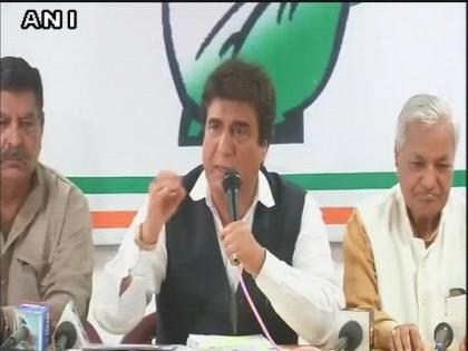 Raj Babbar resigns as UP Congress President | राज बब्बर यांनी दिला यूपी काँग्रेस अध्यक्षपदाचा राजीनामा