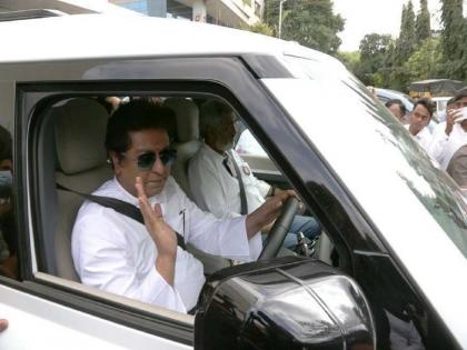 Raj Thackeray: Accident of Raj Thackeray's convoy near Aurangabad, major damage of 15-20 vehicles | Raj Thackeray: मोठी बातमी! राज ठाकरेंच्या ताफ्याचा अपघात, अंकुश चौधरी आणि केदार शिंदे थोडक्यात बचावले