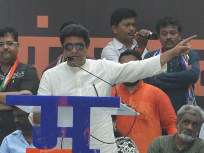 Raj Thackeray supports followers for taking action against hawkers | जिथे जिथे अन्याय दिसेल, गैरप्रकार दिसतील तिथे तिथे माझ्या महाराष्ट्र सैनिकाची लाथ बसणारच - राज ठाकरे