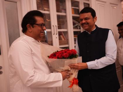 Chief Minister Devendra Fadnavis arrives at Shiv Tirtha to meet Raj Thackeray, sparking discussions in political circles | मुख्यमंत्री देवेंद्र फडणवीस राज ठाकरेंच्या भेटीसाठी शिवतीर्थावर दाखल, राजकीय वर्तुळात चर्चांना उधाण Chief Minister Devendra Fadnavis arrives at Shiv Tirtha to meet Raj Thackeray, sparking discussions in political circles | मुख्यमंत्री देवेंद्र फडणवीस राज ठाकरेंच्या भेटीसाठी शिवतीर्थावर दाखल, राजकीय वर्तुळात चर्चांना उधाण