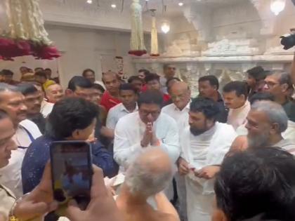 We want Pakistan along with Kashmir, play the same role as Balasaheb; Appeal of Jain priests to Raj Thackeray in Thane | काश्मीरसह पाकिस्तानही हवाय, बाळासाहेबांसारखीच भूमिका बजावा; जैन धर्मगुरूंचं राज ठाकरेंना आवाहन