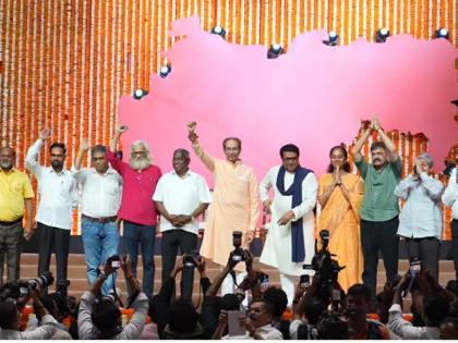 Supriya Sule arrives, Congress absent; Congress is assessing the situation | सुप्रिया सुळे आल्या, काँग्रेसची अनुपस्थिती; काँग्रेस घेत आहे परिस्थितीचा अंदाज Supriya Sule arrives, Congress absent; Congress is assessing the situation | सुप्रिया सुळे आल्या, काँग्रेसची अनुपस्थिती; काँग्रेस घेत आहे परिस्थितीचा अंदाज