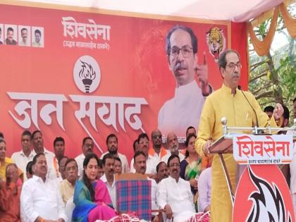 Raigad Muslims gave me Quran in Marathi is our Hindutv says Uddhav Thackeray | रायगडातील मुस्लिमांनी मला मराठीत कुराण दिले हेच आमचे हिंदुत्व : उद्धव ठाकरे