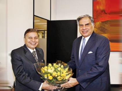 ratan tata sad demise saying goodbye brings tears to my eyes | निरोप देताना डोळे भरून येतात, कारण…