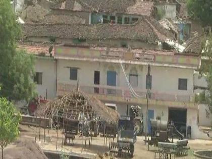 In the village of Madhya Pradesh, no child has been born in the last 400 years | मध्यप्रदेशातील या गावात गेल्या 400 वर्षांमध्ये एकाही बाळाचा जन्म झालेला नाही