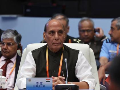 दहशतवादावरून राजनाथ सिंह यांनी चीनसमोरच केलं पाकिस्तानचं वस्त्रहरण, म्हणाले...  