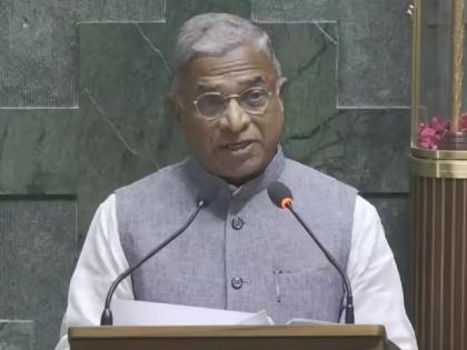 New Parliament Inauguration: 'Today will be recorded in golden letters', Deputy Speaker reads President-Vice President's message | New Parliament Inauguration:'आजचा दिवस सुवर्णाक्षरांनी नोंदवला जाईल', उपसभापतींनी वाचला राष्ट्रपती-उपराष्ट्रपतींचा संदेश