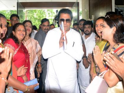 Raj Thackeray arrived at eleven and returned at a quarter past eleven. The 'Secret' of the two-hour tour remains! | ‘ते’ अकरा वाजता आले अन सवा वाजता परतले, दोन तासांच्या दौऱ्याचे ‘राज’ कायम..!