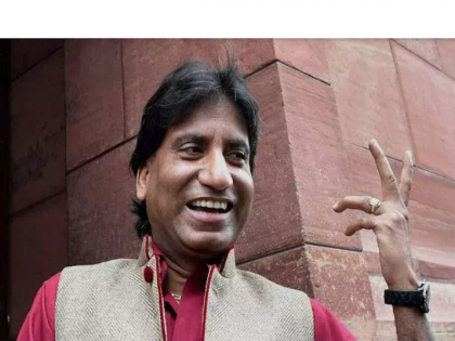 Raju Srivastav Health: Big mistake in Raju Srivastav's security; An unknown person entered the ICU to take a selfie | Raju Srivastav Health: राजू श्रीवास्तव यांच्या सुरक्षेत मोठी चूक; सेल्फी घेण्यासाठी आयसीयूत शिरला अज्ञात व्यक्ती