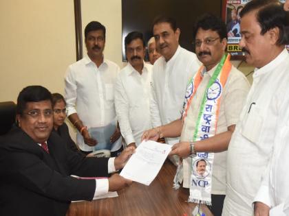 Nitin Patil's nomination form from NCP Ajit Pawar group for Rajya Sabha | राज्यसभेसाठी राष्ट्रवादी काँग्रेस अजित पवार गटाकडून नितीन पाटील यांचा अर्ज दाखल