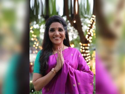 Marathi actress Mukta Barve's post viral on social media | "Views चे तुफान...पार केला...", अभिनेत्री मृक्ता बर्वेची 'ती' पोस्ट आली चर्चेत