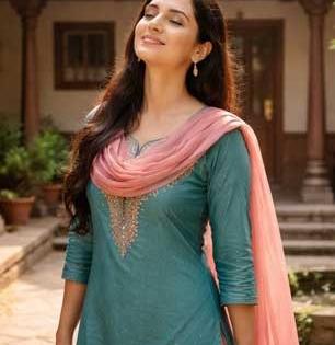 जुन्या वाड्यात किंवा मंदिरात पाय ठेवताच मन अचानक शांत होतं, पण असं होण्यामागचं नेमकं कारण काय असतं?