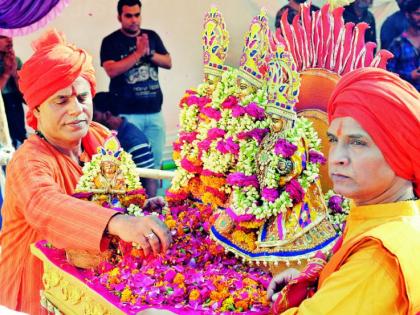 रामनामाच्या सत्संगात न्हाऊन निघाली नागनगरी