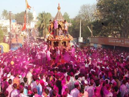 Chariot festival held in Chafal in the name of Jai Shriram | 'जय श्रीरामा'च्या जयघोषात चाफळमध्ये रथोत्सव संपन्न, रामभक्तांची मोठी गर्दी