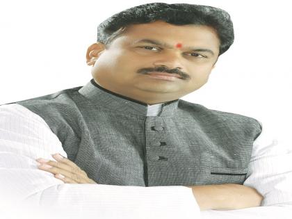 Vikhe should not challenge us - Ram Shinde; The defeat report will make everything clear | विखेंनी आम्हाला चॅलेंज देऊ नये-राम शिंदे; पराभवाच्या अहवालात सर्व काही स्पष्ट होईल