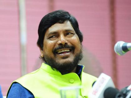 Chinchwad by-election Poem by Ramdas Athawale I am giving curse to NCP | Chinchwad By Election: "मी देत आहे राष्ट्रवादीला शाप..." चिंचवड पोटनिवडणुकीत रामदास आठवलेंची कविता