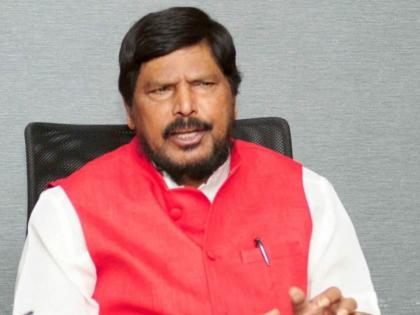 union minister ramdas athawale statement on upcoming lok sabha election slogan given by raola | पुढच्या निवडणूकीत रालोआचा नारा काय ?  चक्क 'पाचशे पार',  रामदास आठवलेंचे वक्तव्य