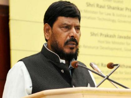 ramdas athawale tells when will jammu kashmir get statehood status says announcement before october 2024 | जम्मू-काश्मीरला राज्याचा दर्जा कधी मिळणार? केंद्रीय मंत्री रामदास आठवलेंनी सांगितलं 