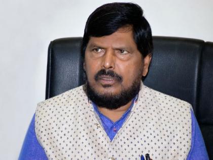 'Congress responsible for poverty, casteism, unemployment in the country' said ramdas athawale | 'देशातील गरिबी, जातीयवाद, बेरोजगारीसाठी काँग्रेस जबाबदार'