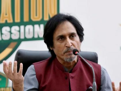 Ramiz Raja breaks silence over pcb sacking president slams Pakistan government najam sethi | Ramiz Raja vs Pakistan: "हे फक्त पाकिस्तानाच होऊ शकतं.."; खुर्ची जाताच रमीझ राजाने काढली PCBची लाज