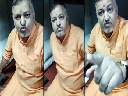 former bjp district president caught traveling without ticket in train buxar video viral | Video - ट्रेनच्या AC कोचमधून विना तिकीट प्रवास करत होता नेता; TTE ने शिकवला धडा