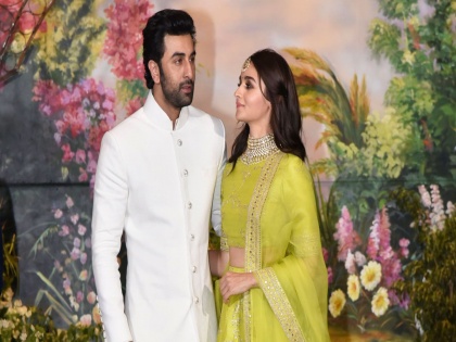 Ranbir Kapoor-Alia Bhat started preparing for the wedding, Neetu Kapoor was searching for the house for both | रणबीर कपूर-आलिया भट यांच्या लग्नाच्या तयारीला सुरूवात, दोघांसाठी घर शोधतेय नीतू कपूर