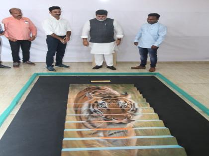 The pattern of Ratnagiri's Rainbow Rangoli Exhibition Competition will be implemented in Maharashtra says Minister Uday Samant | रत्नागिरीच्या ‘इंद्रधनू’चा पॅटर्न महाराष्ट्रात राबविणार : मंत्री उदय सामंत