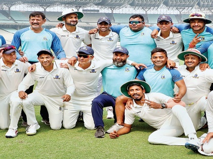 Bengal team defeated Karnataka in the semifinals after three years | बंगाल संघ १३ वर्षांनंतर अंतिम फेरीत, उपांत्य लढतीत कर्नाटकवर मात