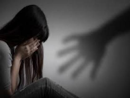 Sexual abuse on Minor girlt at Shelgaon in Indapur taluka; Two men arrested | इंदापुर तालुक्यातील शेळगाव येथे अल्पवयीन मुलीवर अत्याचार ; दोन जणांना अटक 