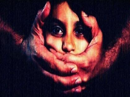 He stabbed a 12-year-old girl in the neck and demanded a ransom of Rs 50 lakh | १२ वर्षीय मुलीच्या गळ्याला चाकू लावून मागितली ५० लाखांची खंडणी