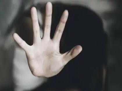 Minor girl raped by father in Palus Sangli, man arrested | Sangli: पलूसमध्ये अल्पवयीन मुलीवर बापाकडून बलात्कार, नराधमास अटक Minor girl raped by father in Palus Sangli, man arrested | Sangli: पलूसमध्ये अल्पवयीन मुलीवर बापाकडून बलात्कार, नराधमास अटक