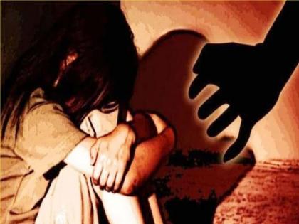 Minor girl raped after engagement, Incident in wai Taluka of Satara | Satara Crime: अल्पवयीन मुलीसोबत साखरपुडा, भेटण्यासाठी वारंवार घरी जाऊ लागला, अन्..