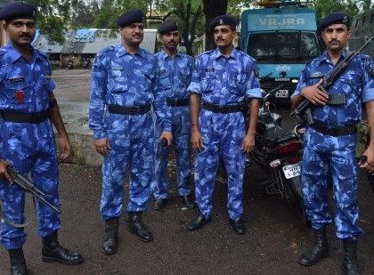 Rapid Action Force filed in Nagpur | रॅपिड अ‍ॅक्शन फोर्स नागपुरात दाखल